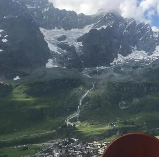 公寓 Alle Pendici Del Cervino- Grand'ourse